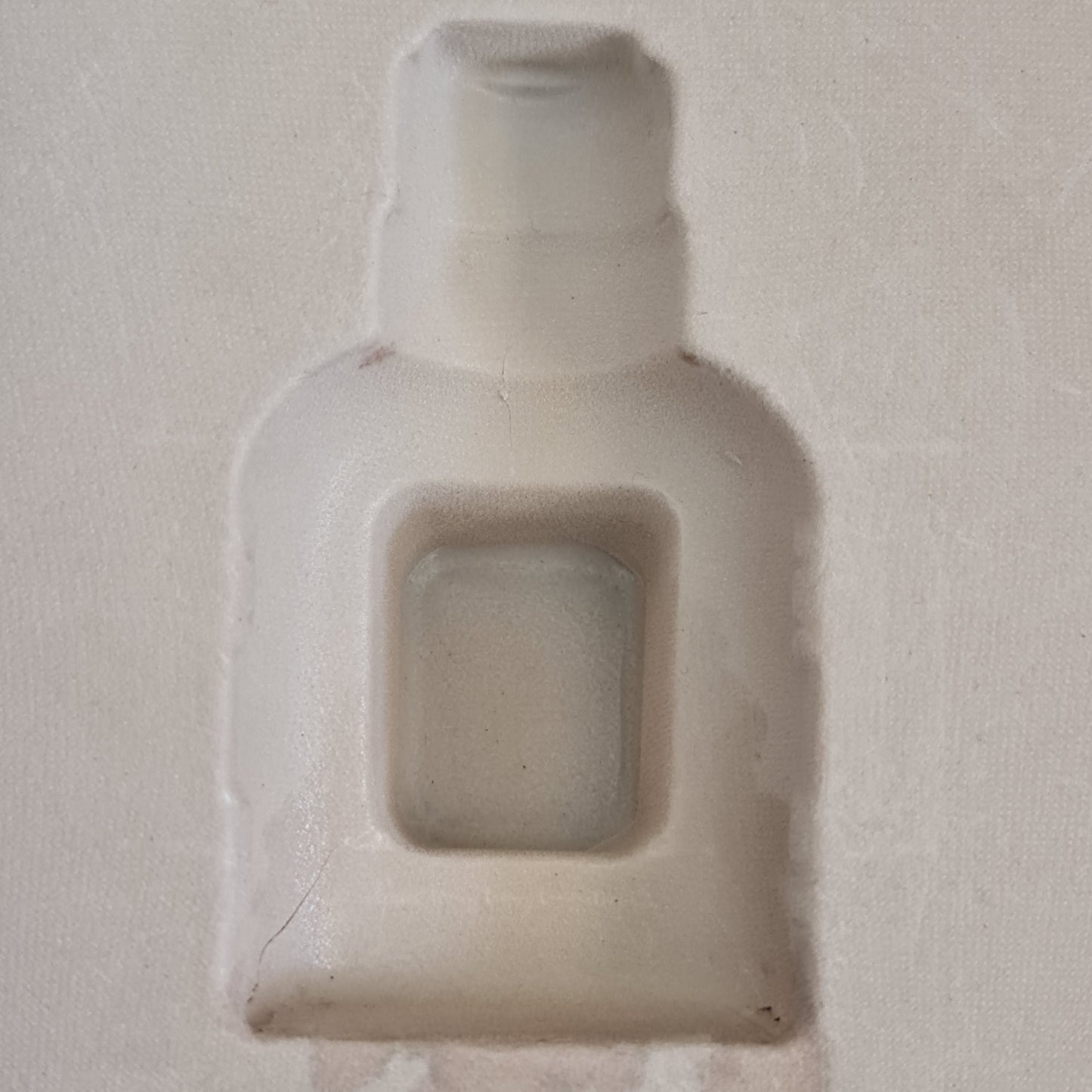 Crack in internal of box.