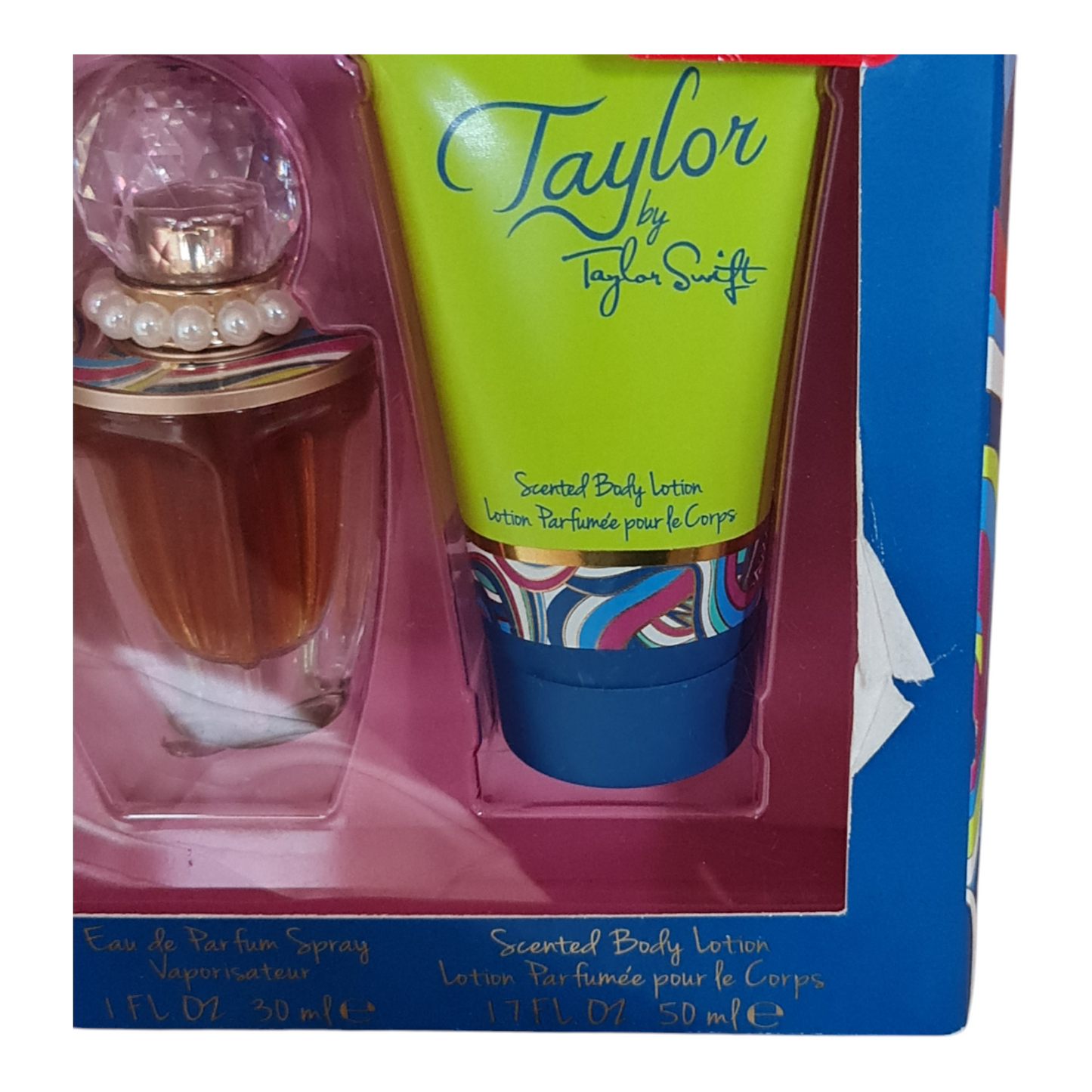 Taylor by Taylor Swift Eau de Parfum 30ml Gift Set. Imperfect Sealed Box. See Description.