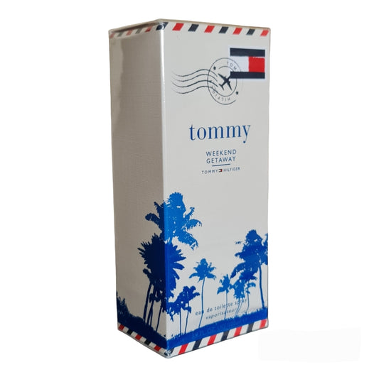 Tommy Hilfiger Weekend Getaway Eau De Toilette 100ml. Front photo of perfume box at a angle.