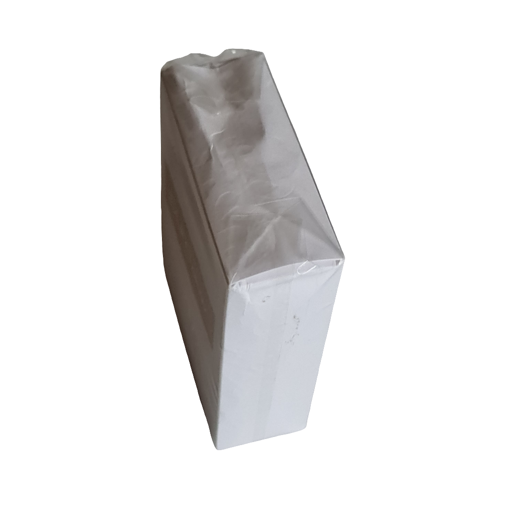 Second photo showing top of box.