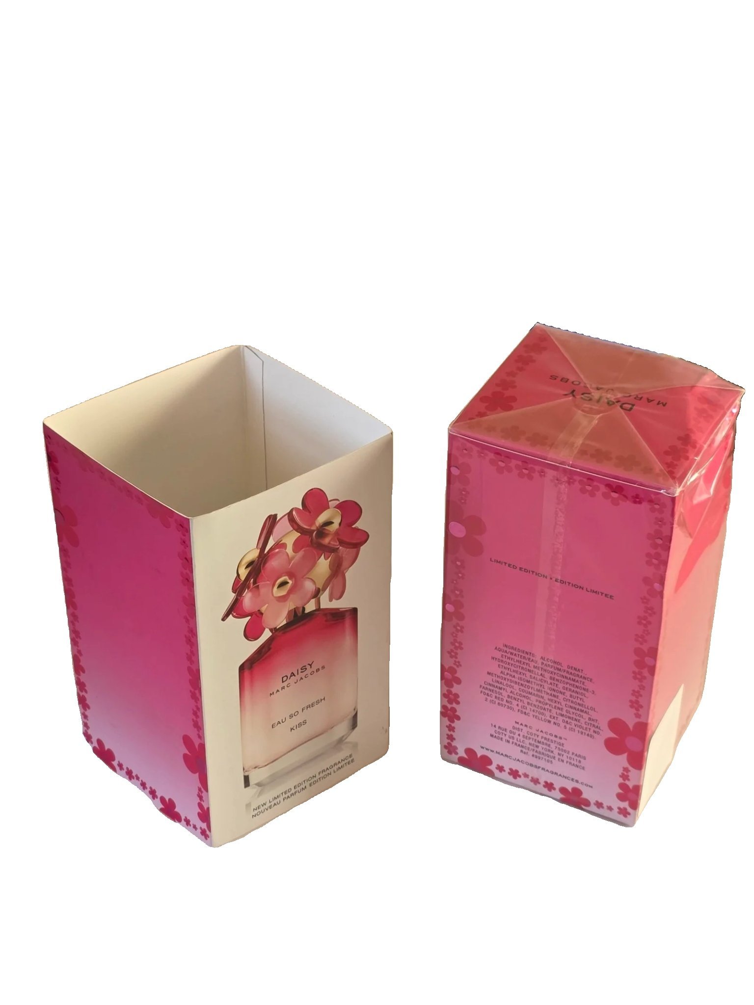 marc jacobs daisy eau so fresh kiss eau de toilette 75ml marc jacobs daisy eau so fresh kiss eau de toilette 75ml. Back of box and sleeve.