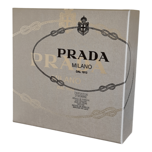 prada infusion d'homme eau de toilette 100ml 3 piece gift set. Photo showing lid.