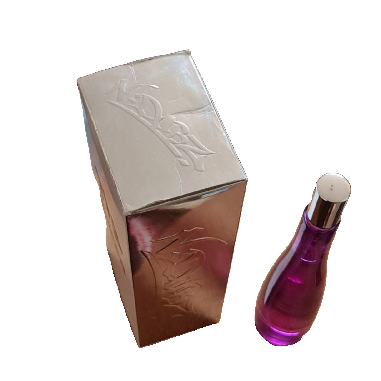 tulisa the female boss eau de parfum 100ml. tulisa the female boss eau de parfum 100ml. Bird's eye view of box and bottle.